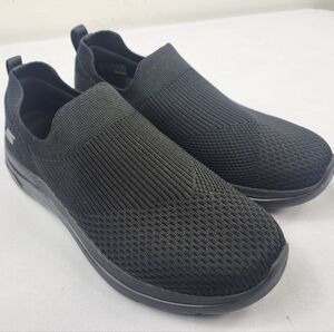 Skechers Womens 8 M Black Slip-On Loafers Casual Shoes Black